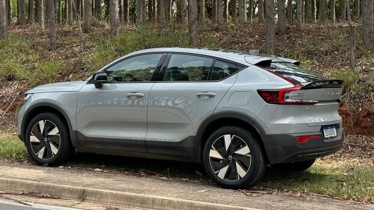 VOLVO C40 PLUS 2024 DE TRAÇÃO TRASEIRA, O MENOS É MAIS QUE DEU MUITO CERTO! VALE A PENA?