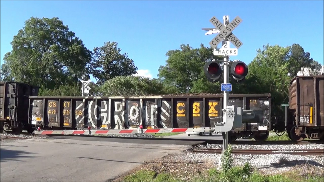 Memorial Drive Railroad Crossing, Decatur, AL