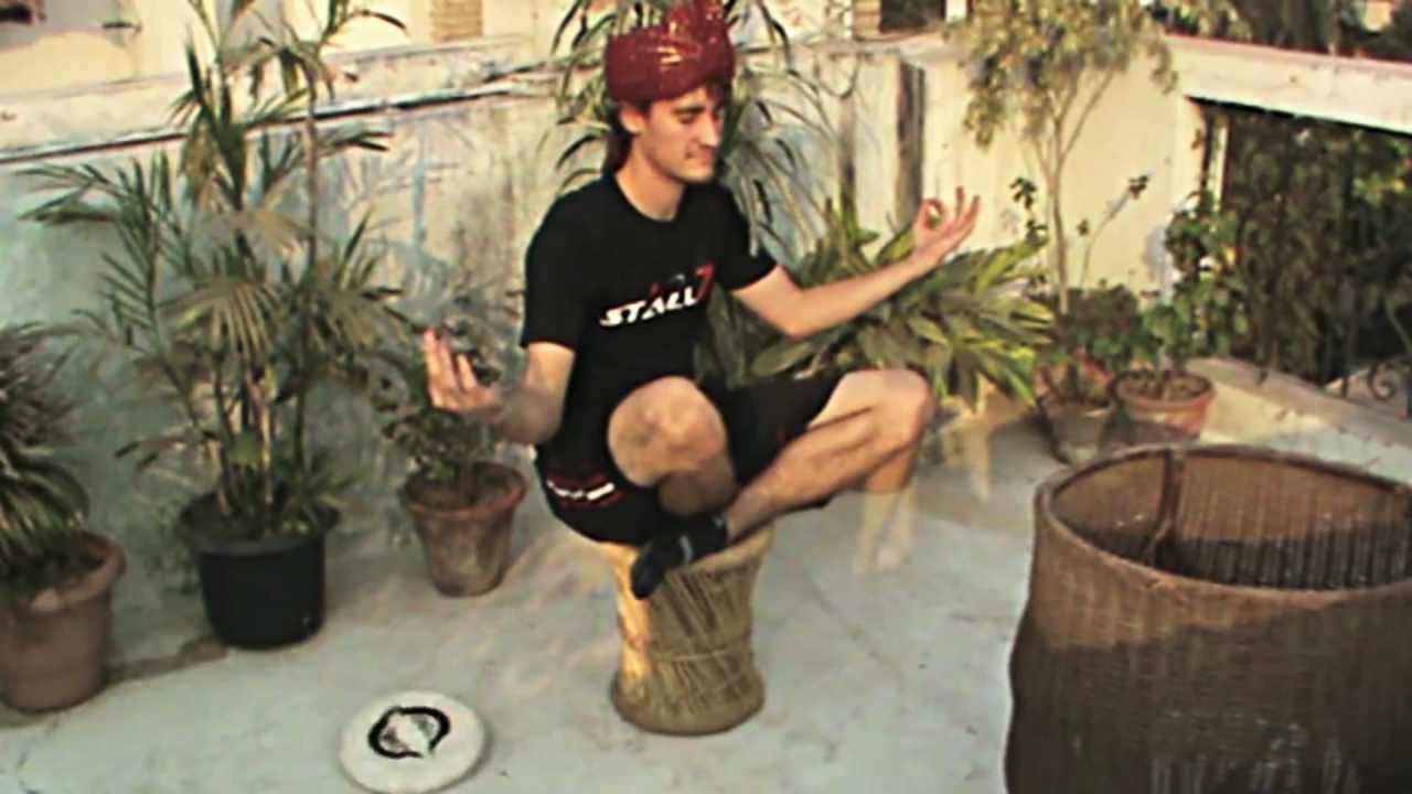 Frisbee Trick Shots | India Edition