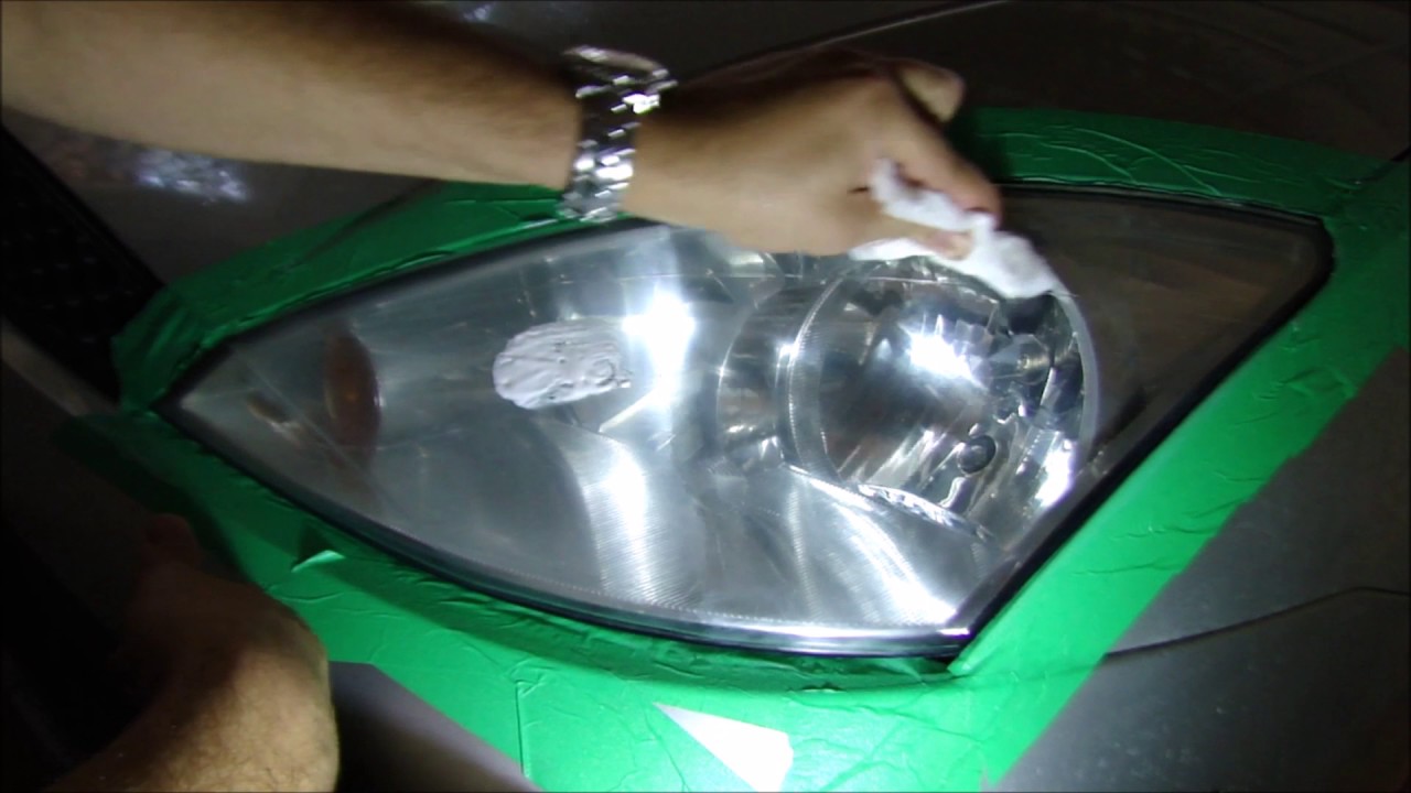 Como tirar amarelado de farol e lanterna - Ford Focus 2005