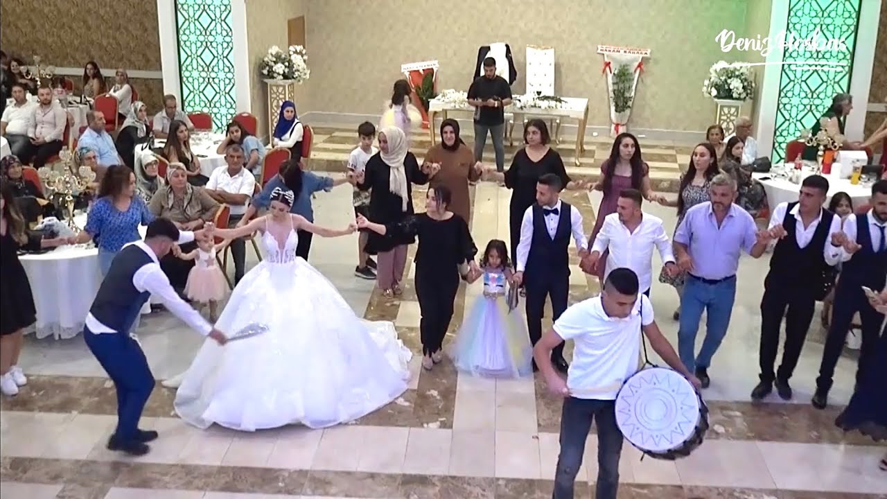 Gelin Kardeşi İle Muhteşem Delilo Ve Meryemmi Halay