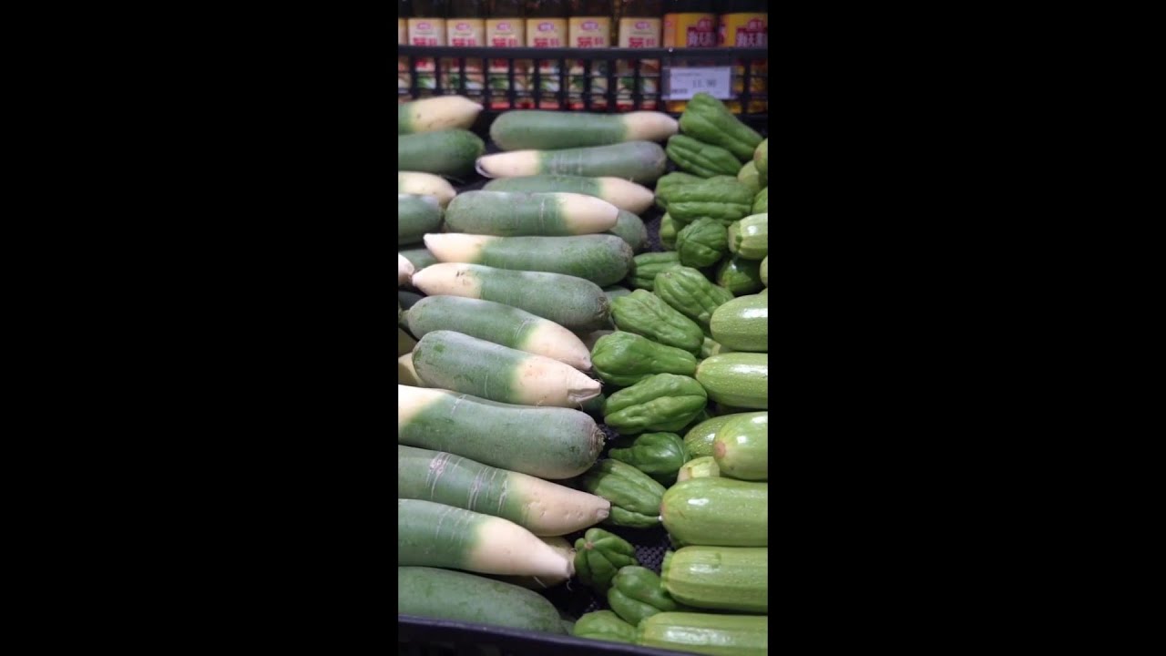 Texas investigates grocery chains over undisclosed pesticide-like spray on produce