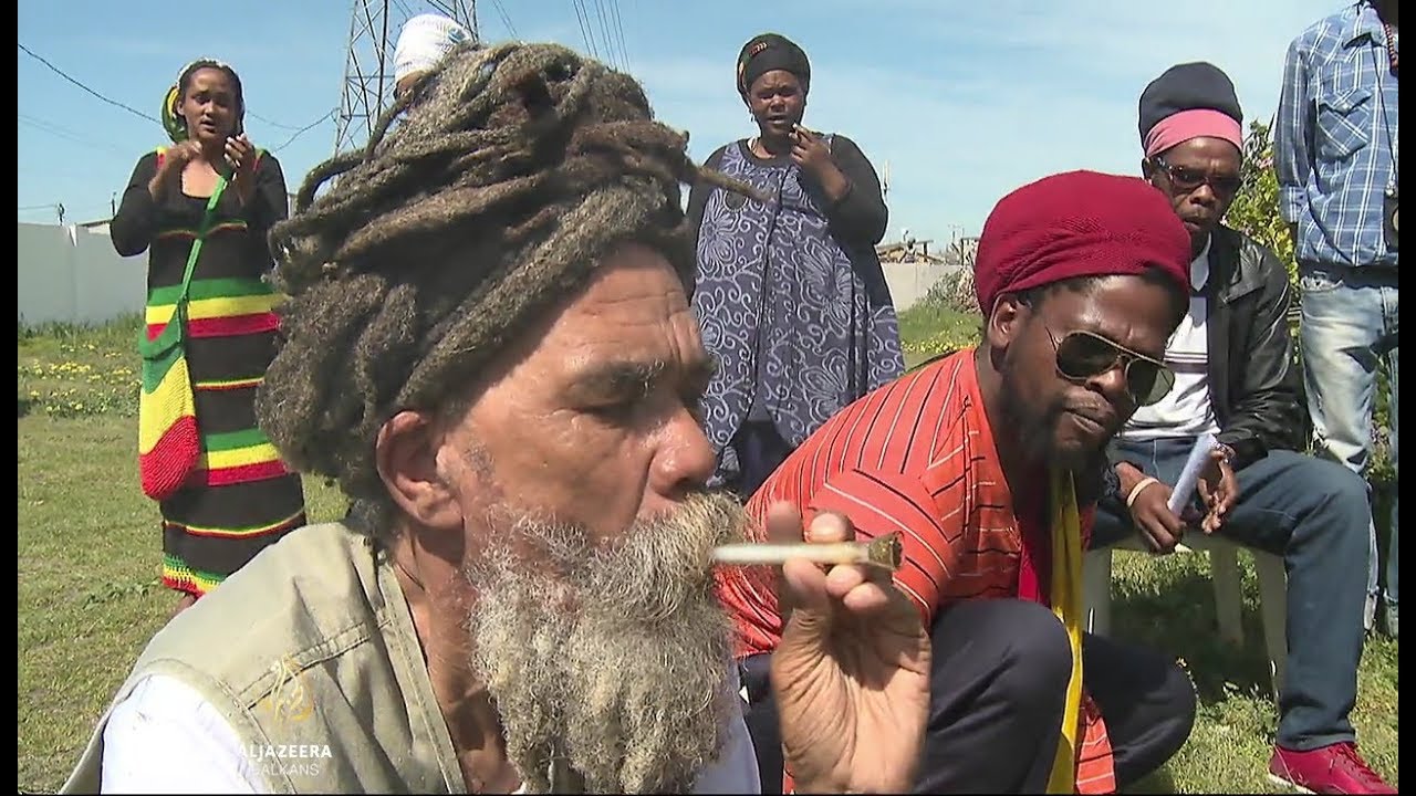 Rastafarijanci: Kanabis je dio religijskog obreda