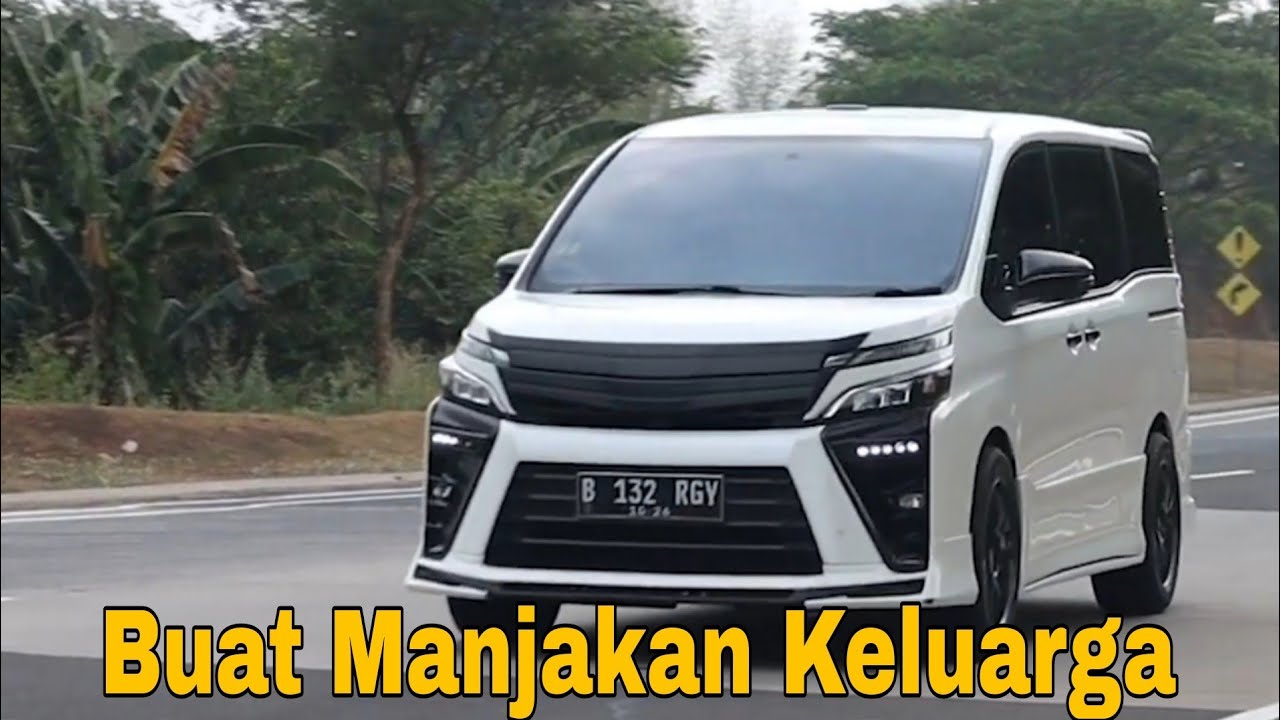 Toyota Voxy 2021 Medium MPV Paling Nyaman dan Mewah