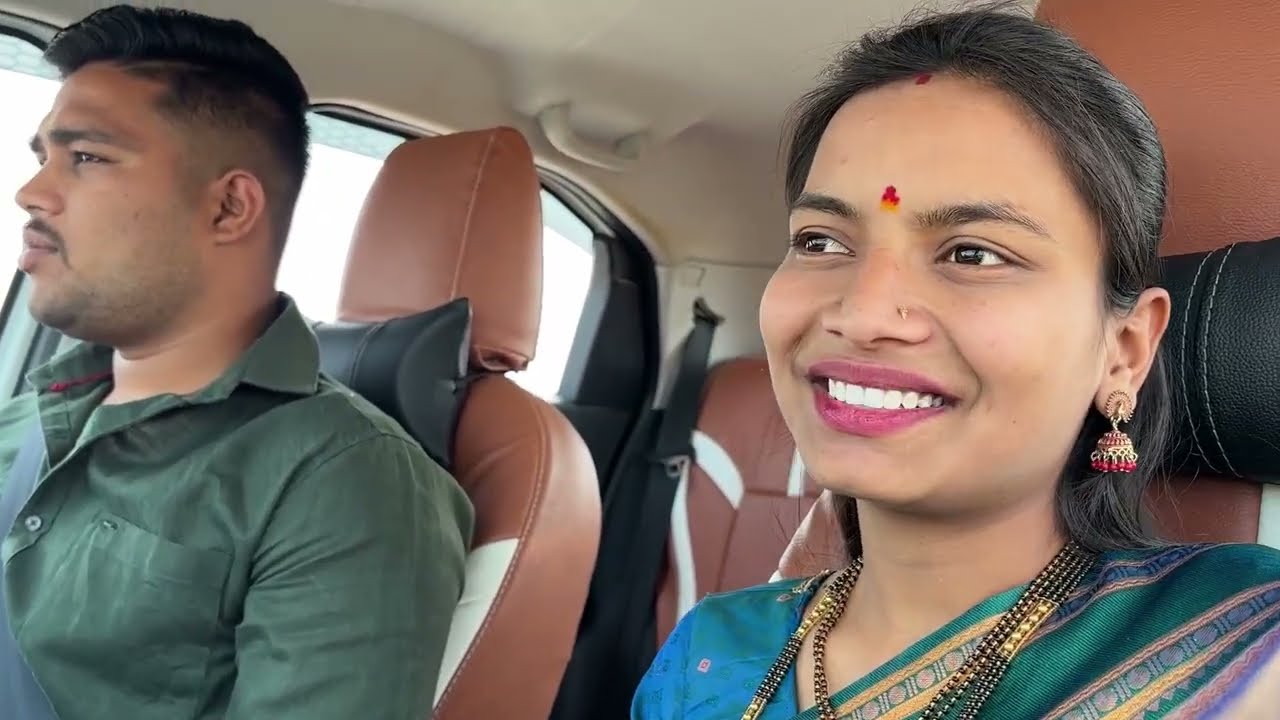 आज मी स्विटीला घेऊन गेलो लग्नाला कुणाच्या बघा 👈🥰