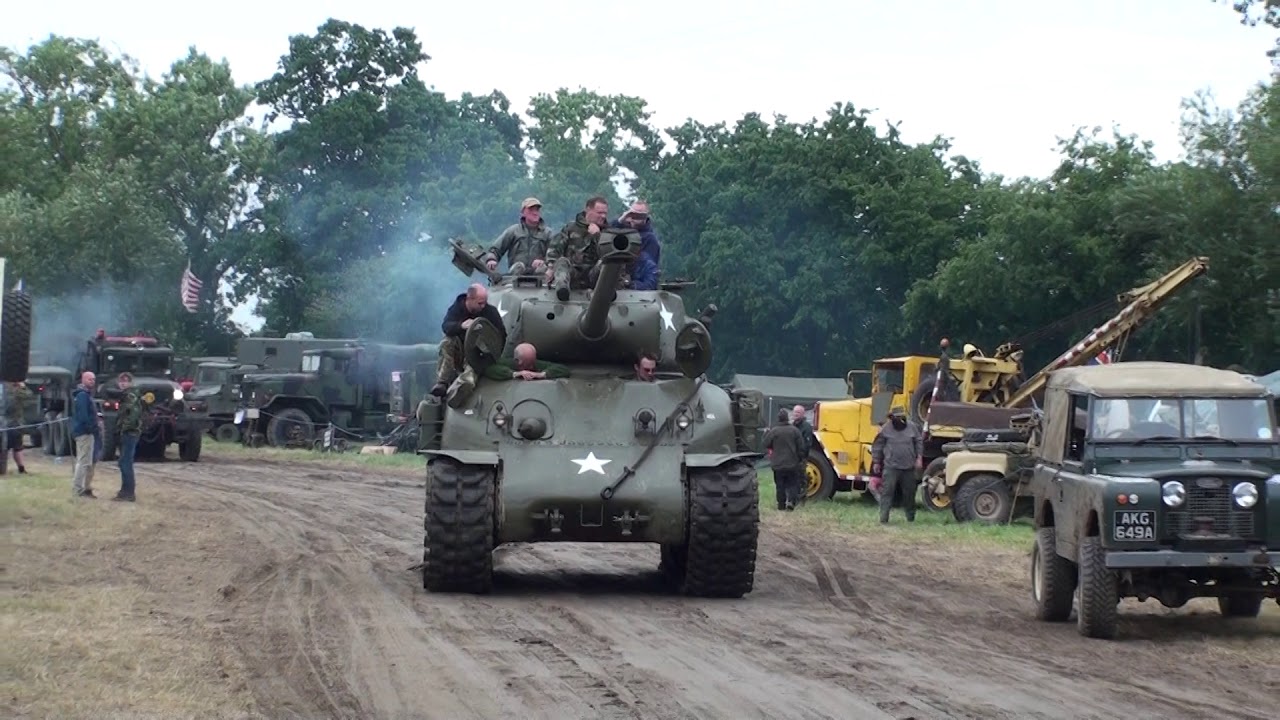 War and Peace Show 2017