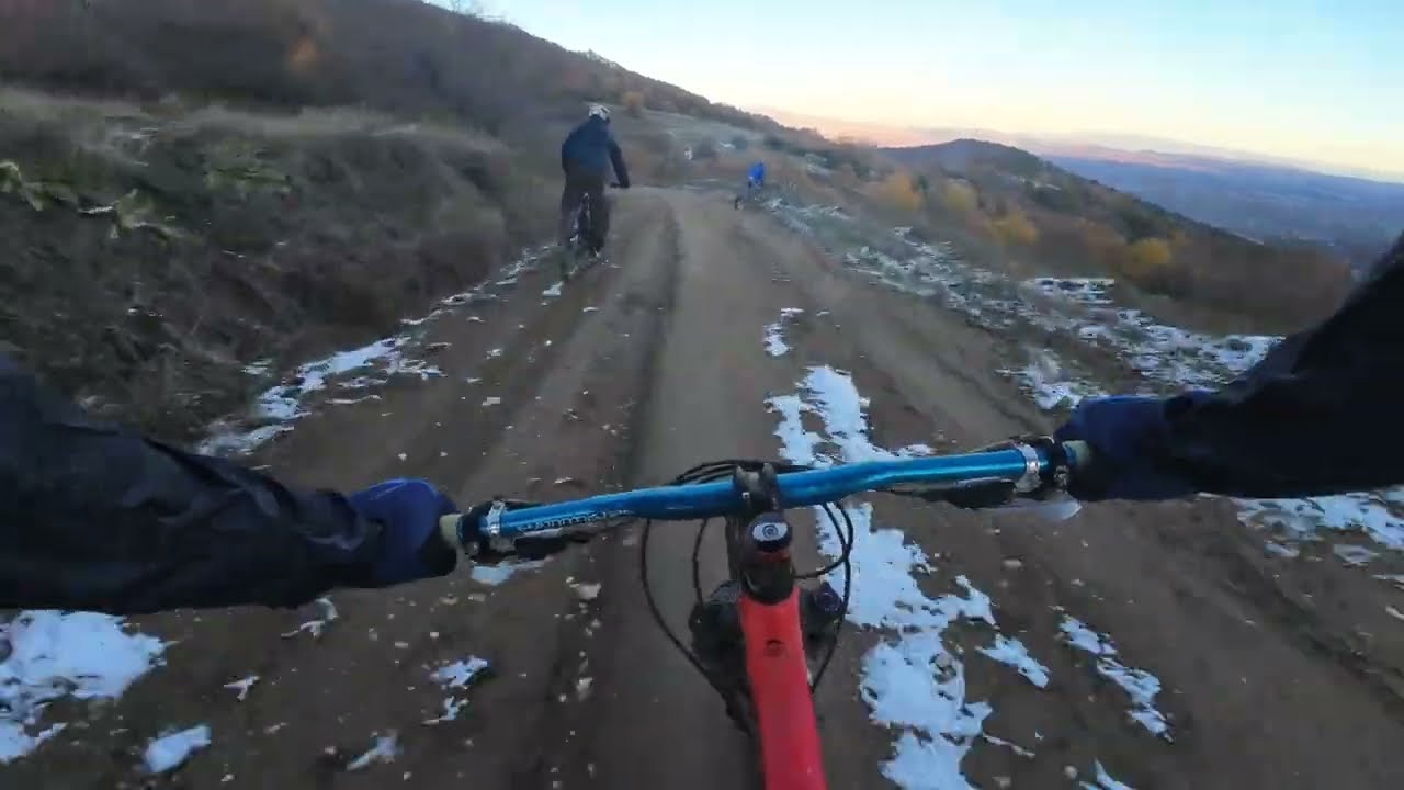 #23/11/24 #mtbflorina #downhill_treil_florina #mountain #mtb #snow