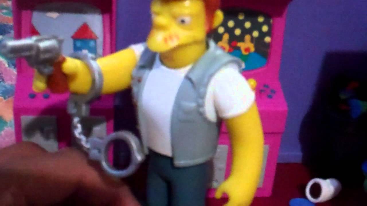 Simpsons WOS  Playset Review: Noiseland Arcade w/ exclusive Jimbo Jones