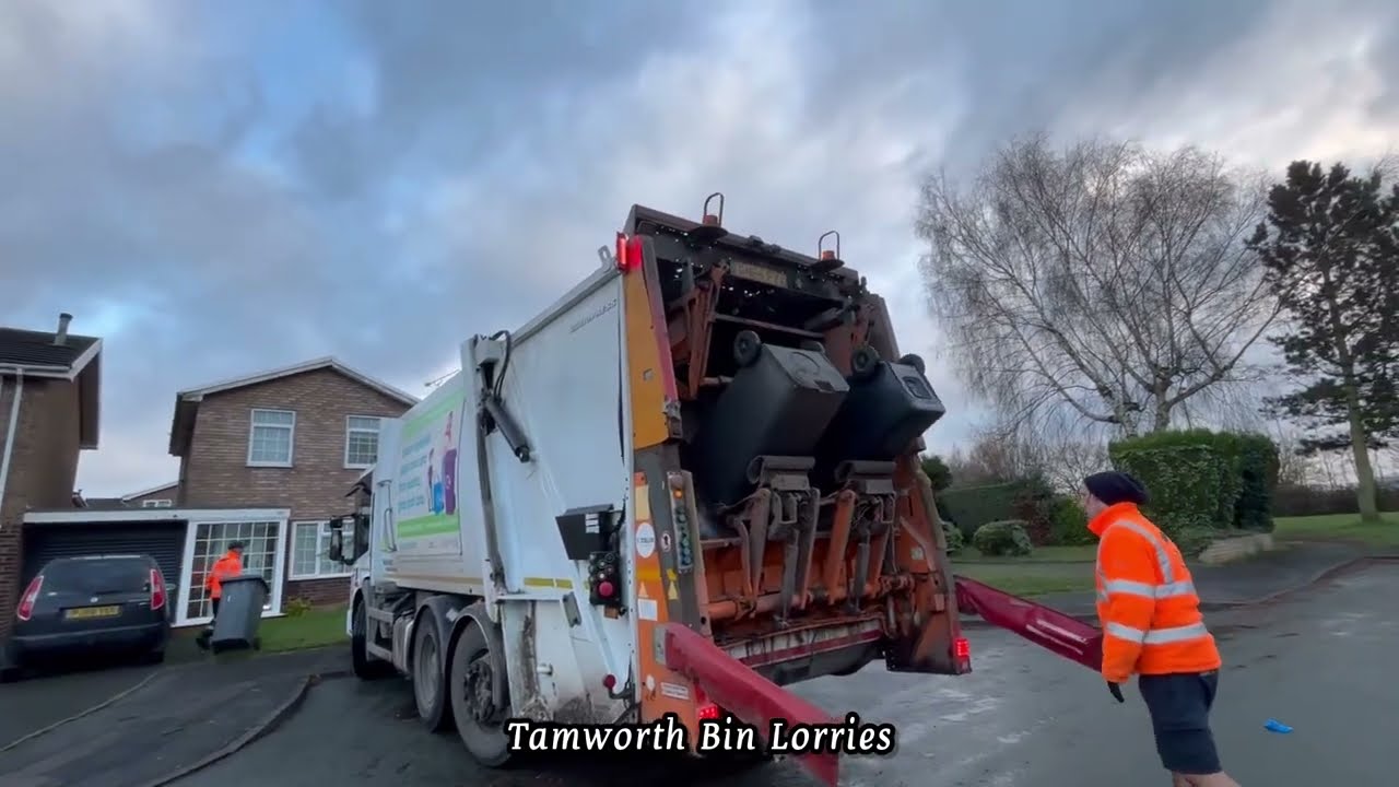 Bulk Waste! Mercedes Econic Refuse Truck on General Waste, PVV