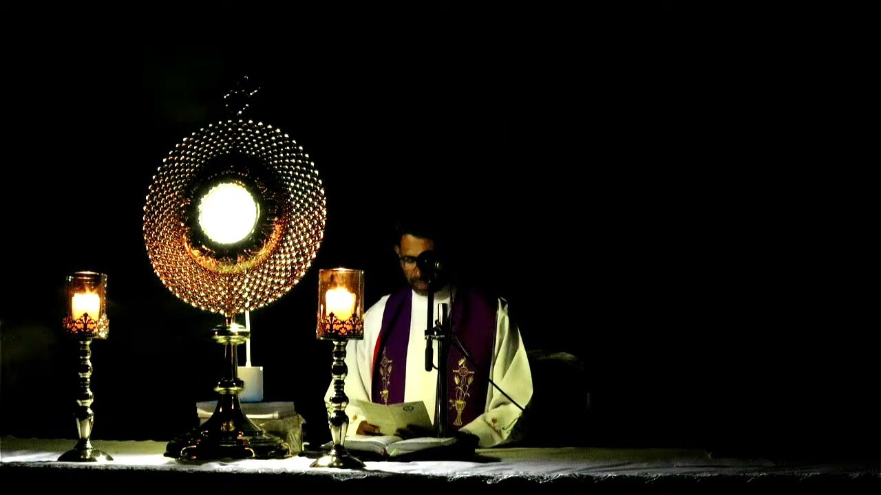 Examination of conscience and Eucharistic Adoration