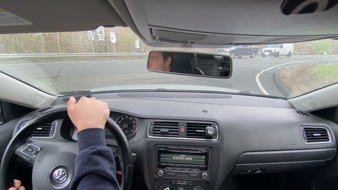 2012 Volkswagen Jetta 2.5 SE Walkaround, Startup, and POV Drive