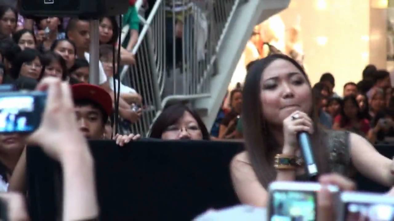 Charice Toronto Eaton Centre - Part 3 of 3  (HD Quality)