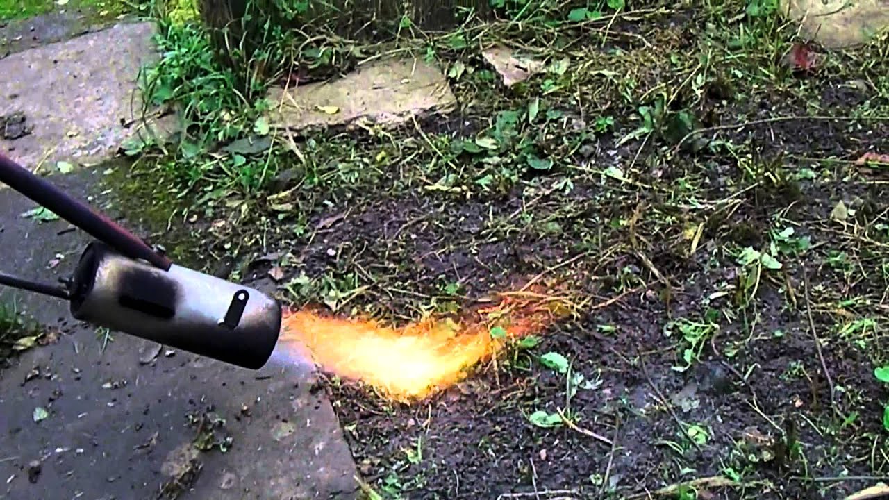How to use a flame thrower properly