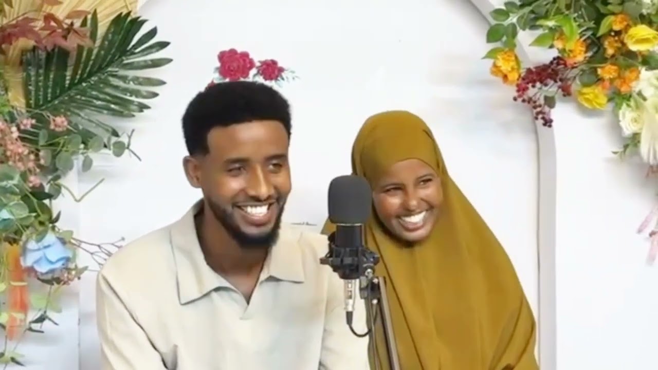MAXAA KUGU KALIFAY ADOO NAAG LEH INAAD NAAG KALE DAASH U GALISO......