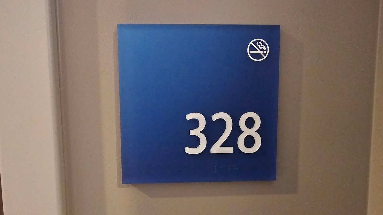 Room 328 @ Holiday Inn Express & Suites Elizabethtown North 
