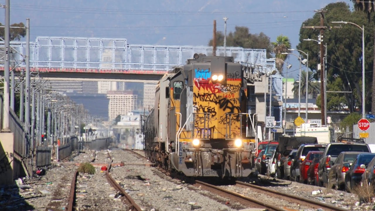 Union Pacific's El Segundo Local LOW20 chasing from Downtown LA to El Segundo 10/18/2024