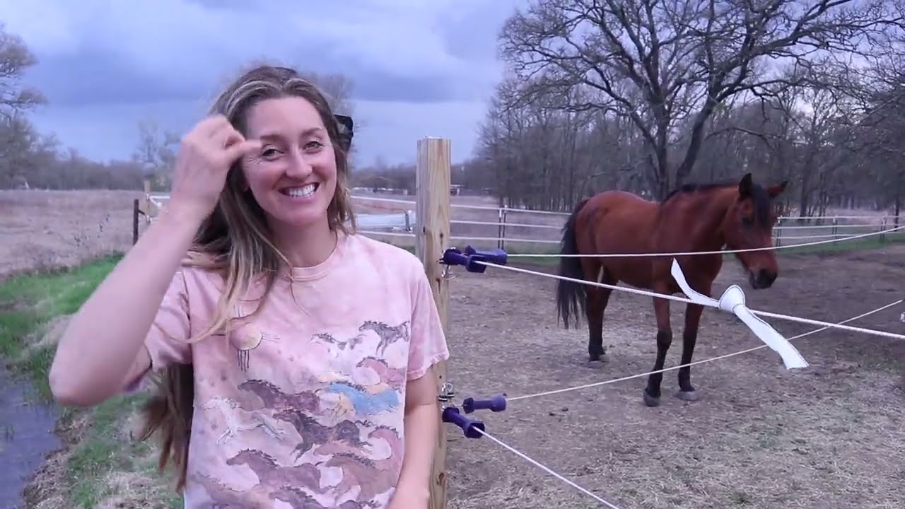YARD TOUR (but its sarcastic 😂)