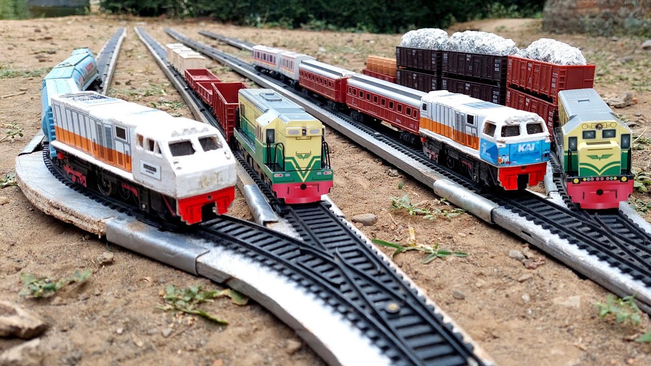 🚂 EPIC RAIL KING TOY TRAIN! THE MOST REALISTIC CLASSIC TRAIN EVER! 😱🔥
