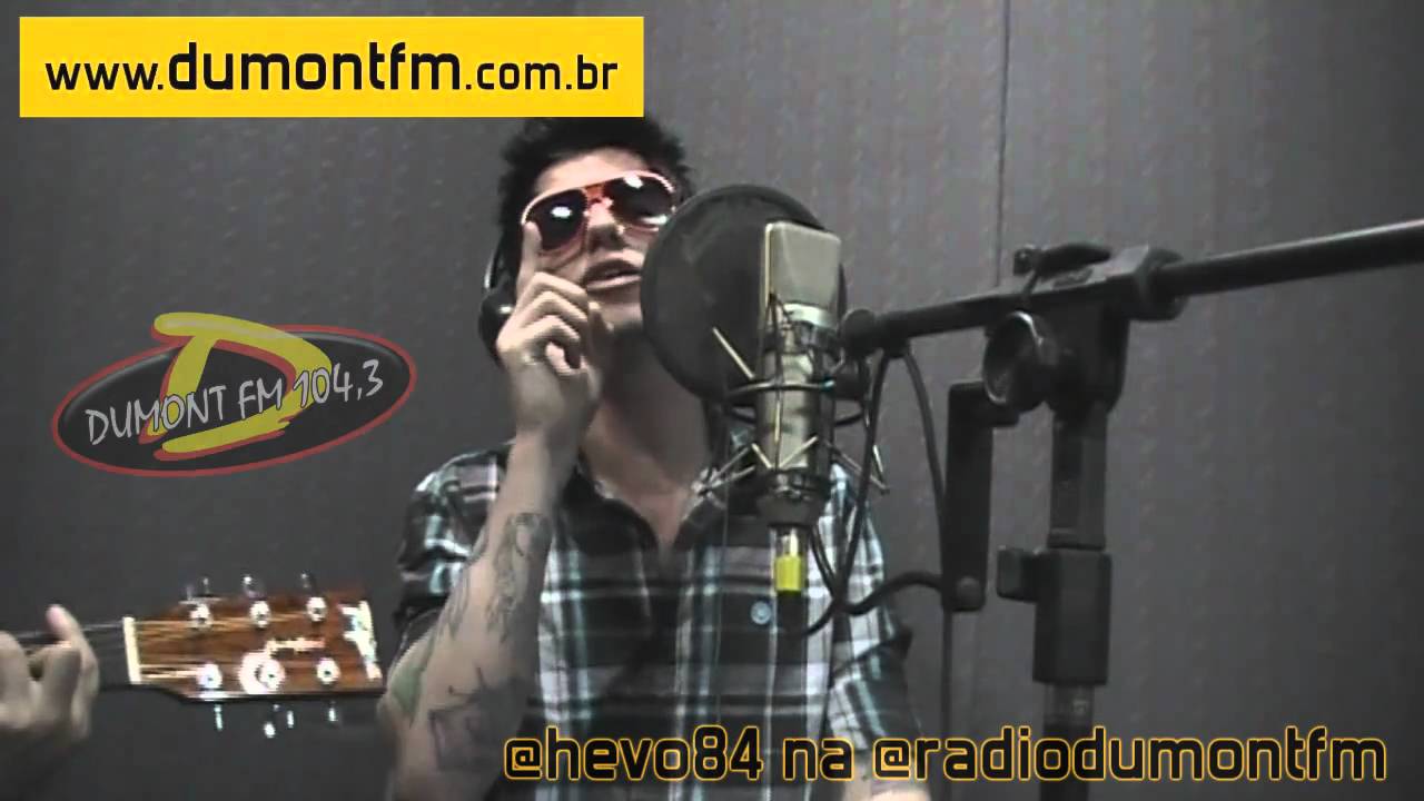 Hevo 84 - Passos Escuros (Acústico Rádio Dumont FM)