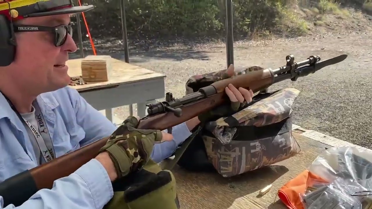 Vasily - Single Shot and Cycle with the Spanish FR8 Mauser Bolt-Action!