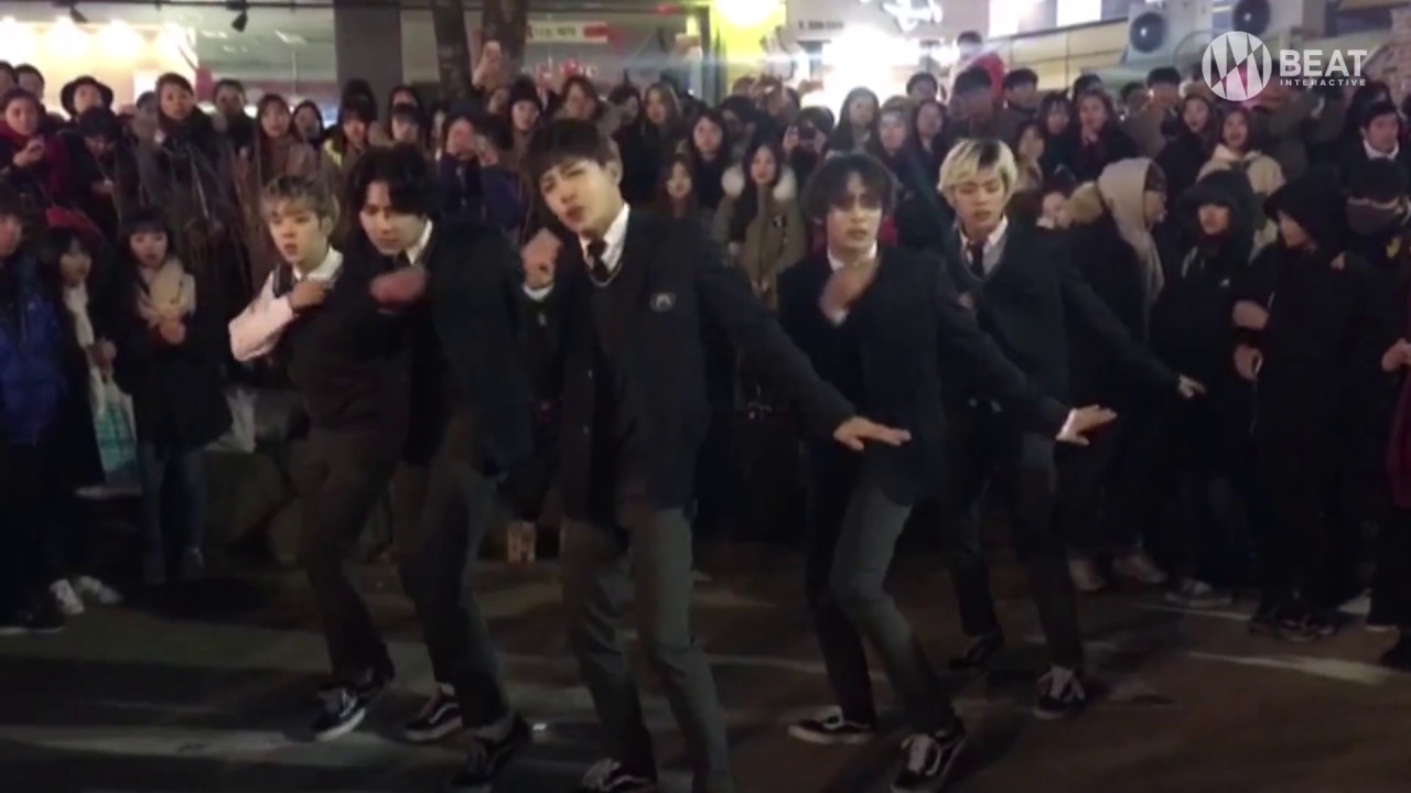 비스트(BEAST) - 12시30분 Dance cover Busking in Hongdae