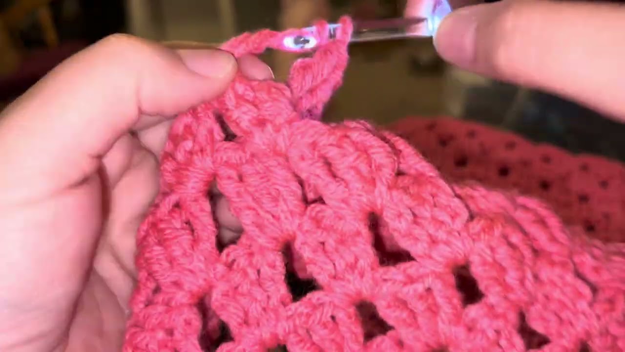 15 Minutes of Cozy Crochet 🧶 | Silent Crochet With Me | Relaxing Sunday Morning