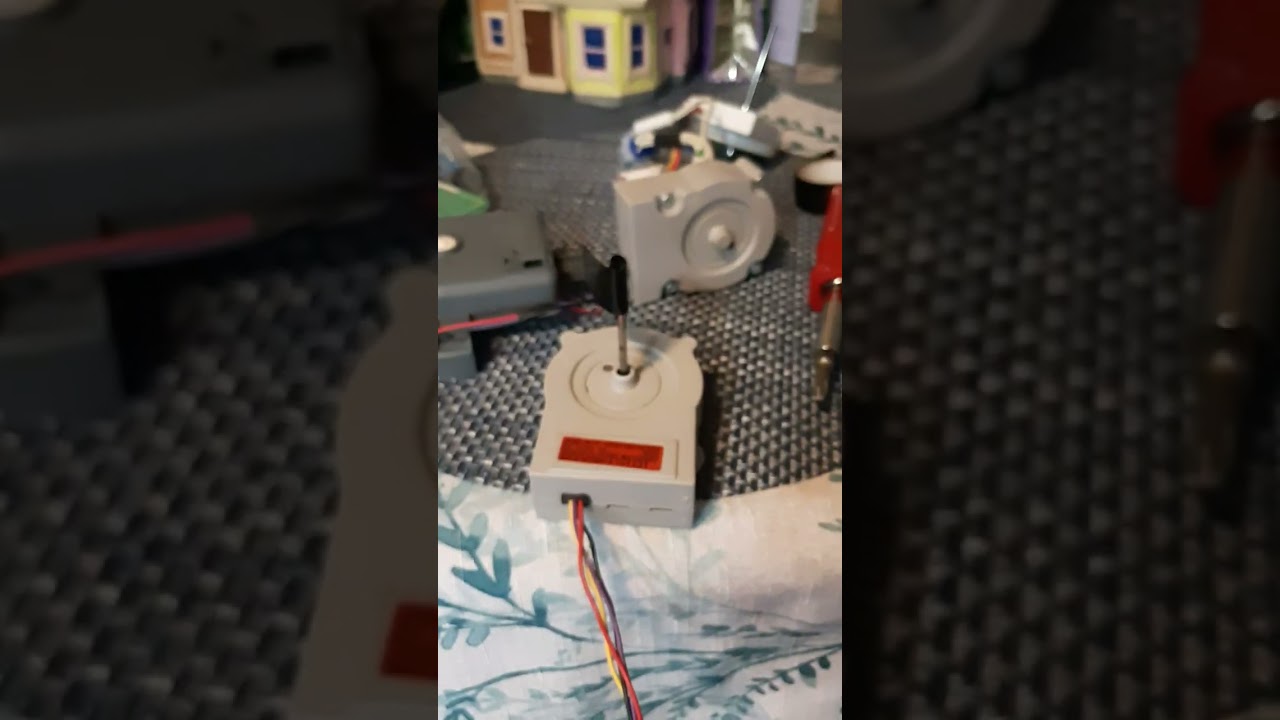 Motor evaporador de 3 y 4 cables refrigerador Samsung LG. Opcion de reemplazo