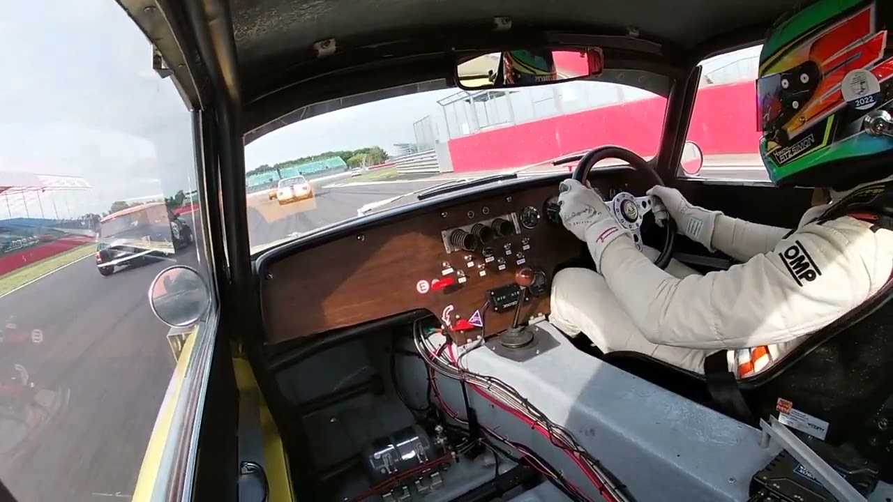 Lotus Elan vs TVR Tuscan: Horatio Fitz-Simon Silverstone GP OnBoard