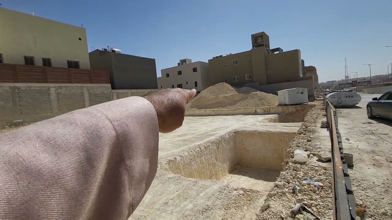 تسوية الارض بمستوى متناسب مع الشارع