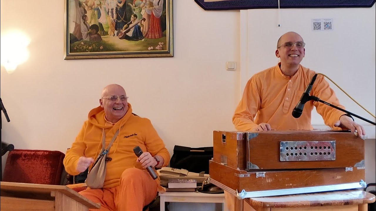 Śrī Gurv-aṣṭaka mit Paramshreya Prabhu und Shivatma Prabhu im BYZ am 16.3.25 (Sound has been edited)