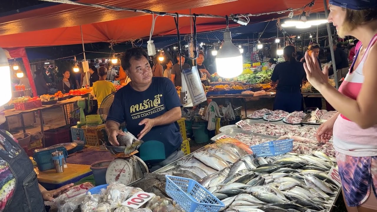 Госпиталь Phuket. Колорит местного Рынка.
