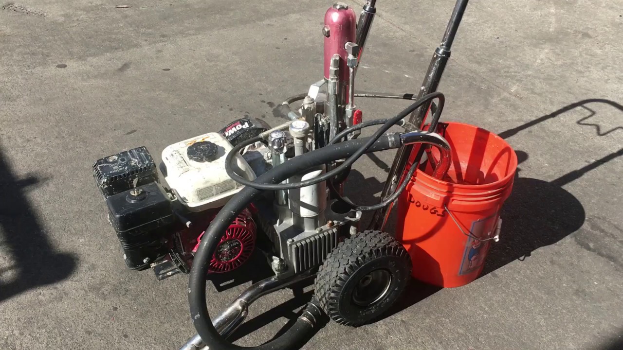 Titan Speeflo Powertwin 4900 XLT Airless Paint Sprayer Honda Gas GX120 Engine