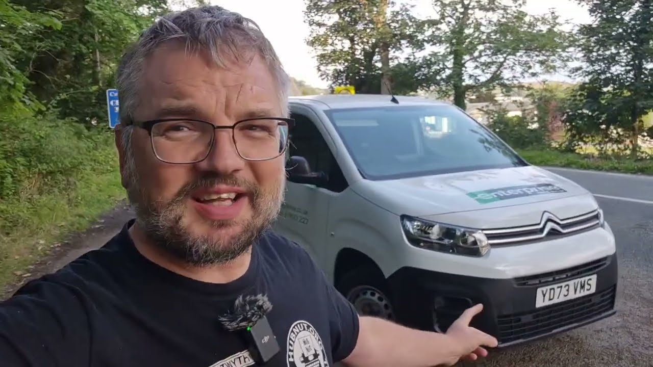 2023 Citroën Berlingo K9 thoughts during Collection Caper!