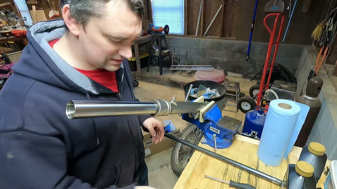 06 KDX 200 Fork Rebuild with Gold Valves
