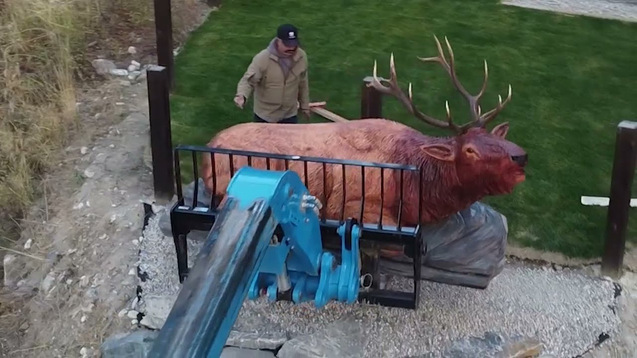 SCULPTURE KH: Amazing chainsaw, Wood carving    LIFE SIZED ELK 10ft