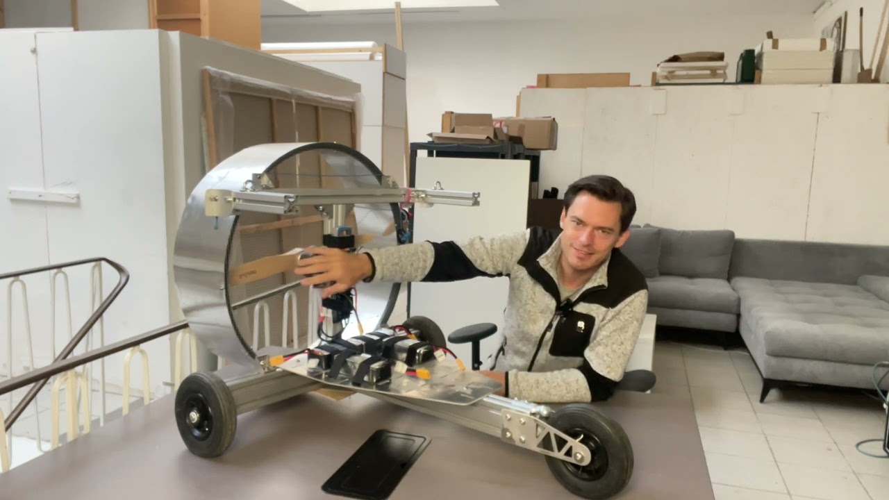 XXL RC Paraglider Trike mit Dualsky GA6000 und 24x12 Menz Propeller an 12S bessere Qualität