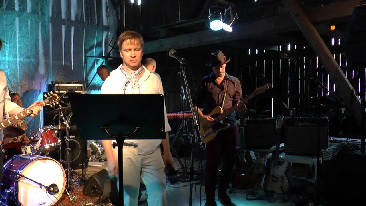 Charlies Darlings p&aring; K&auml;rrbodafestivalen 2015