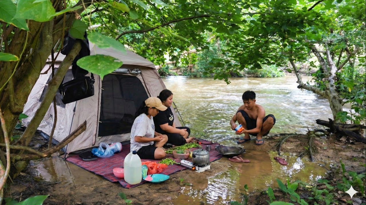 Camping di pinggir sungai, fishing survival di tengah hutan, sungai banjir & bermalam