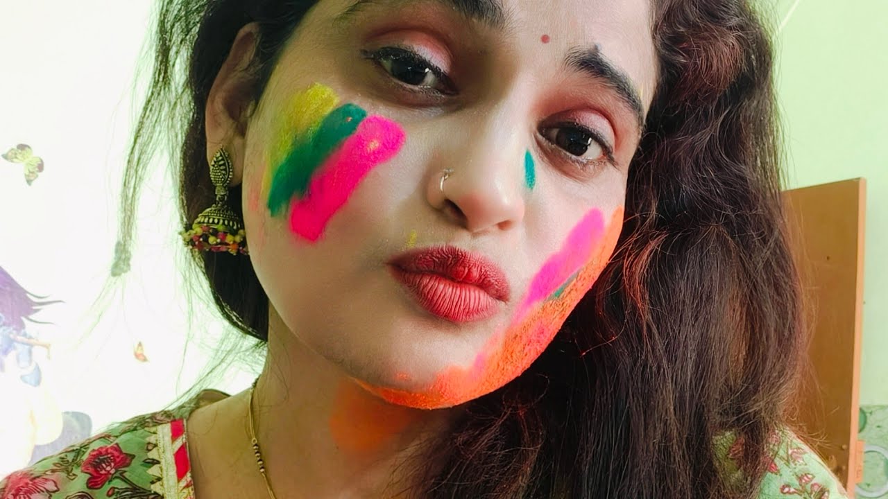 pooja singh is live!
