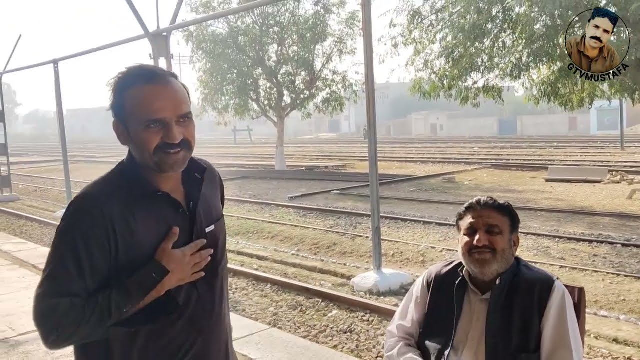 Dera Ghazi Khan Railway Station 🚆 | Amazing Train Arrival | Pakistan Railways