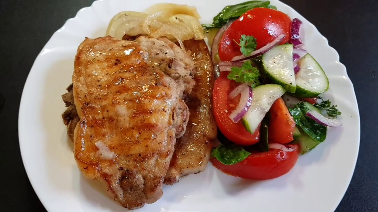 Стейк из свинины запечённый в духовке.