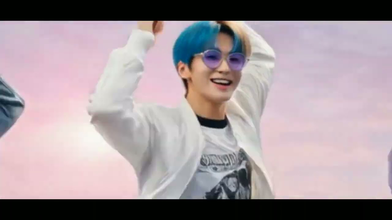 X24-(A CRAZY SUNDAY M/V OFICIAL )