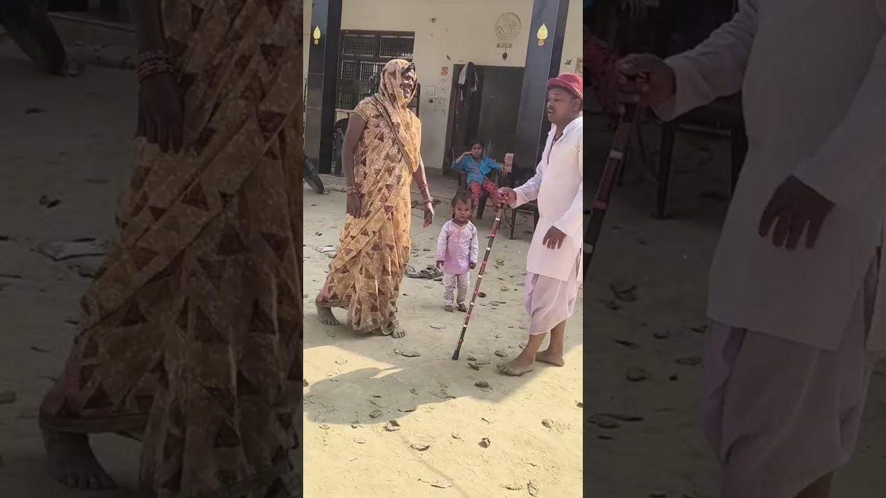 होली पर मौज मस्ती करते हुए लोग हमारे बच्चे हमारी दादी और हम 😂😂🥰🥰😂