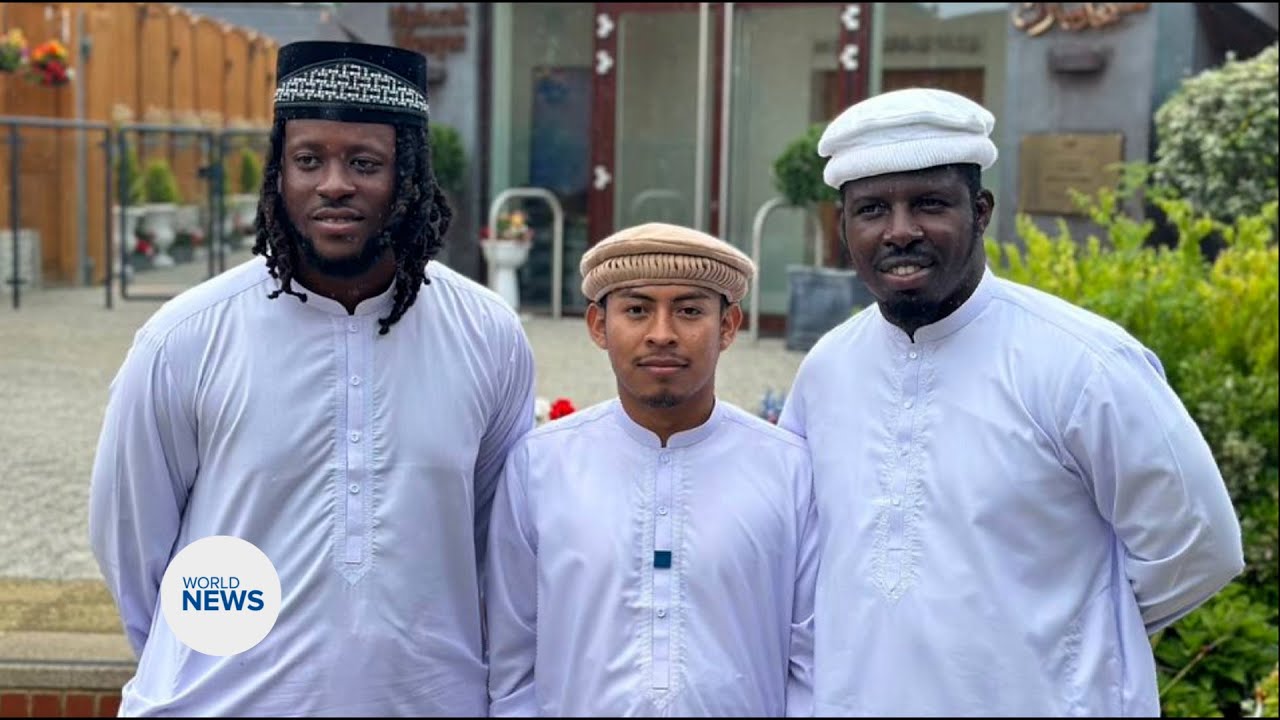 Belizean Delegation attend Jalsa Salana UK