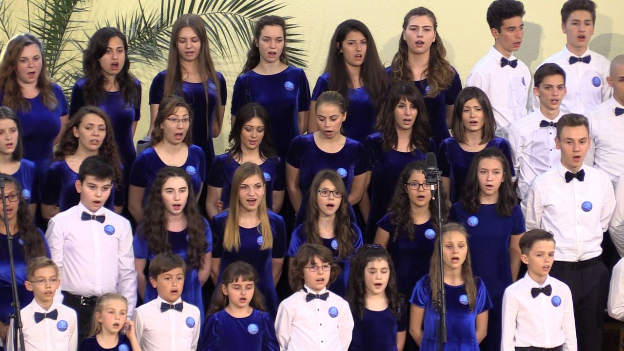 Flori si Stele - Plang trandafirii