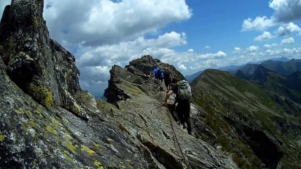 Ban&oacute;wka, Hruba Kopa, Trzy Kopy