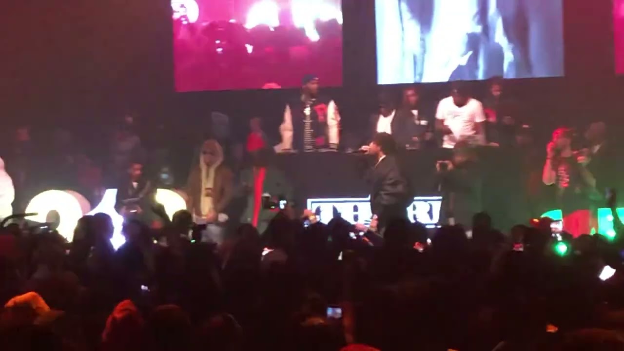 313 Day Concert Tay B Performance