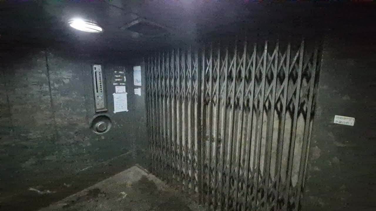Ancient Schindler goods lift in Hong Kong