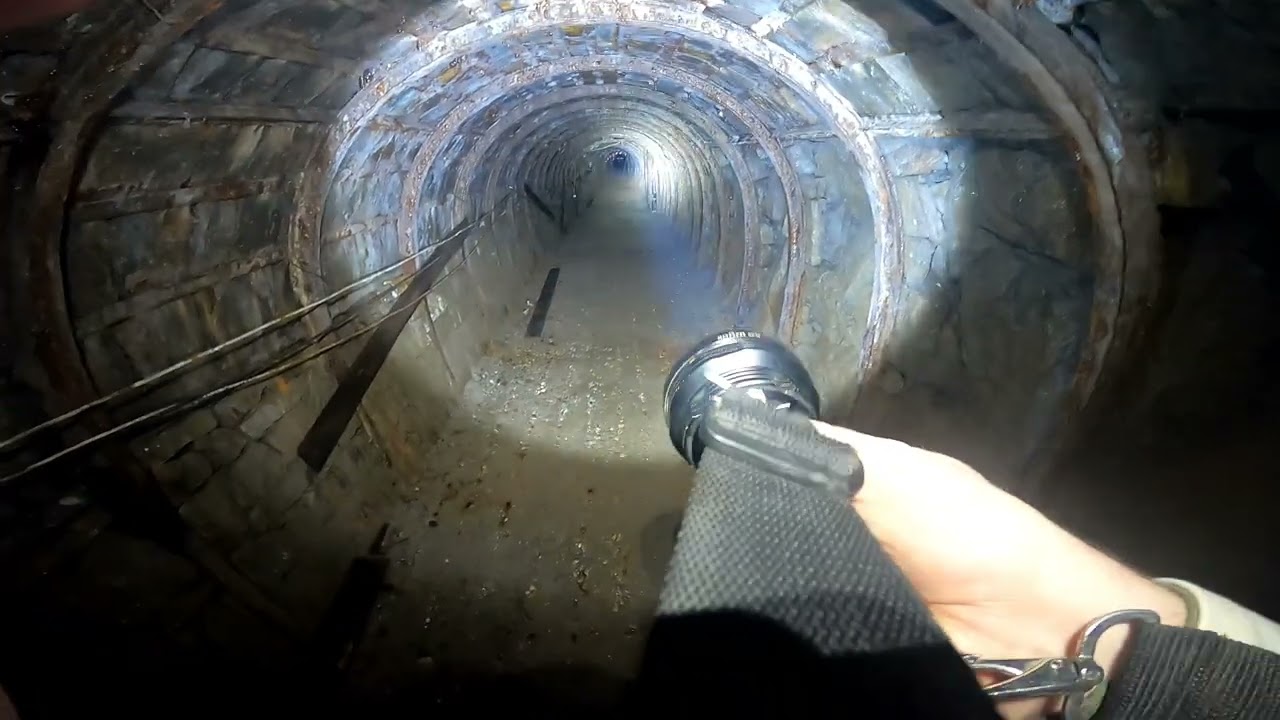 Sofirn Q8Plus and Sofirn SP70 modded with Cree XHP7.3HI in an old mine adit