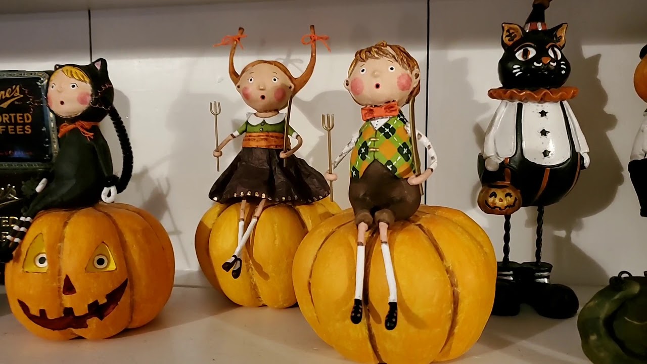 Halloween kitchen tour Part 1 in collab with Daveda Lane October w1, 2019🎃🖤🎃